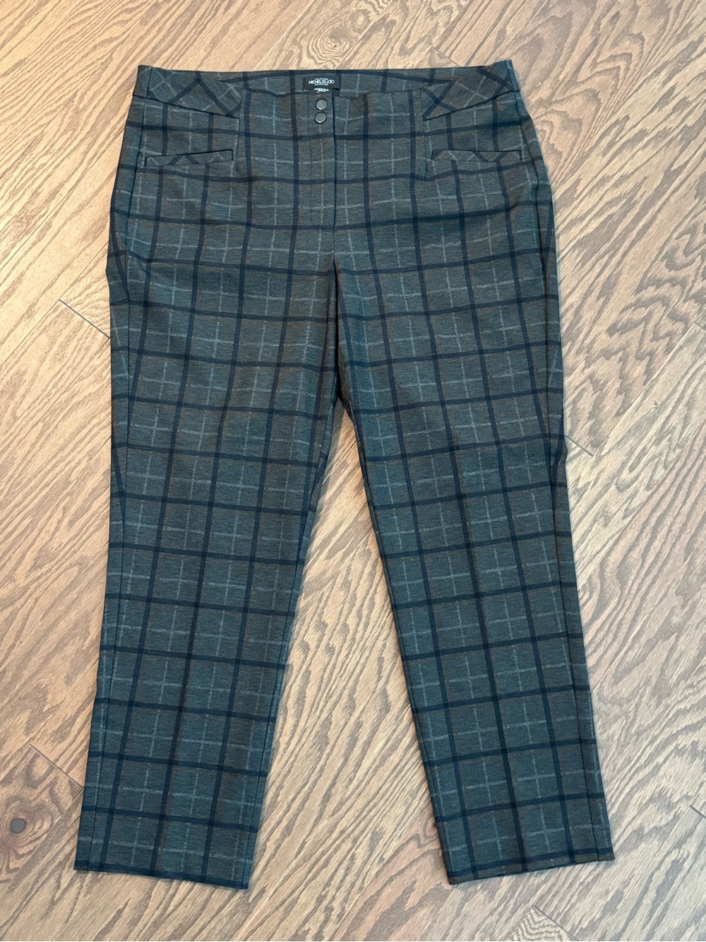Michel Studio Gray Plaid Dress Pants